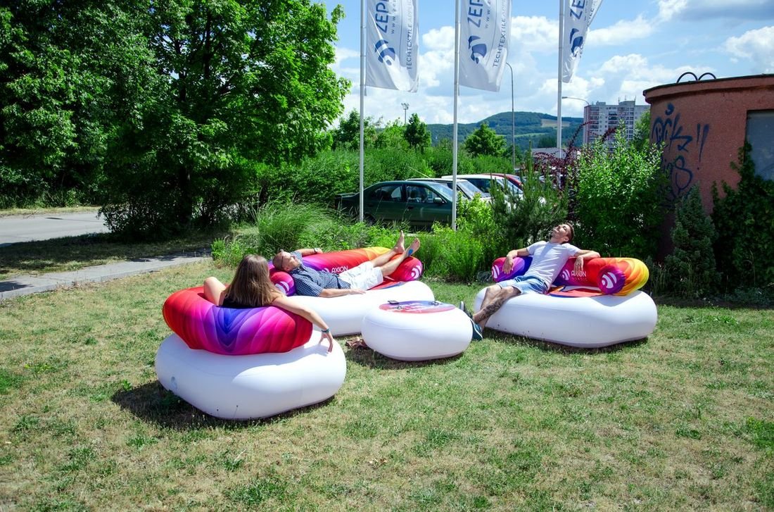 Inflatable furniture